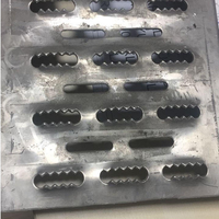 Plaque perforée antidérapante en forme d'œil de poisson, tôle perforée en acier galvanisé pour passerelle et plateforme