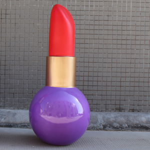 ประติมากรรมเครื่องสําอางไฟเบอร์กลาสรูปปั้นลิปสติกเรซินขนาดใหญ่แบบกําหนดเองสําหรับขาย - Product Image 5