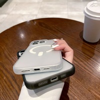 Funda Magnética Translúcida para Teléfono con Acabado Mate Similar a la Piel para iPhone 16 15 Pro Max 14 13, Resistente a Golpes, Carga Inalámbrica, Cubierta Trasera