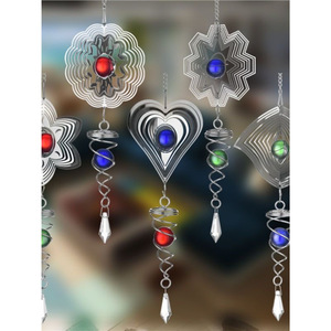 Campana de Viento Metálica con Diseño Espiral de Vidrio Rojo, Decoración para Jardín Exterior - Product Image 3