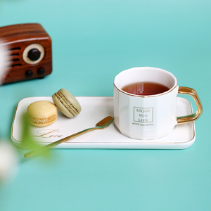 Taza de Café Espresso de Cerámica y Porcelana Ecológica de 220 ml, Estilo Nórdico, con Asa Dorada y Logotipo Personalizado en Varios Colores, con Platillo - Product Image 2