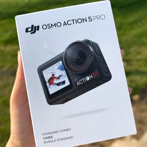 DJI Osmo Action 5 Pro Adventure Combo, caméra sportive 4K, en stock, OSMO Action 5 Pro standard, étanche - Product Image 2