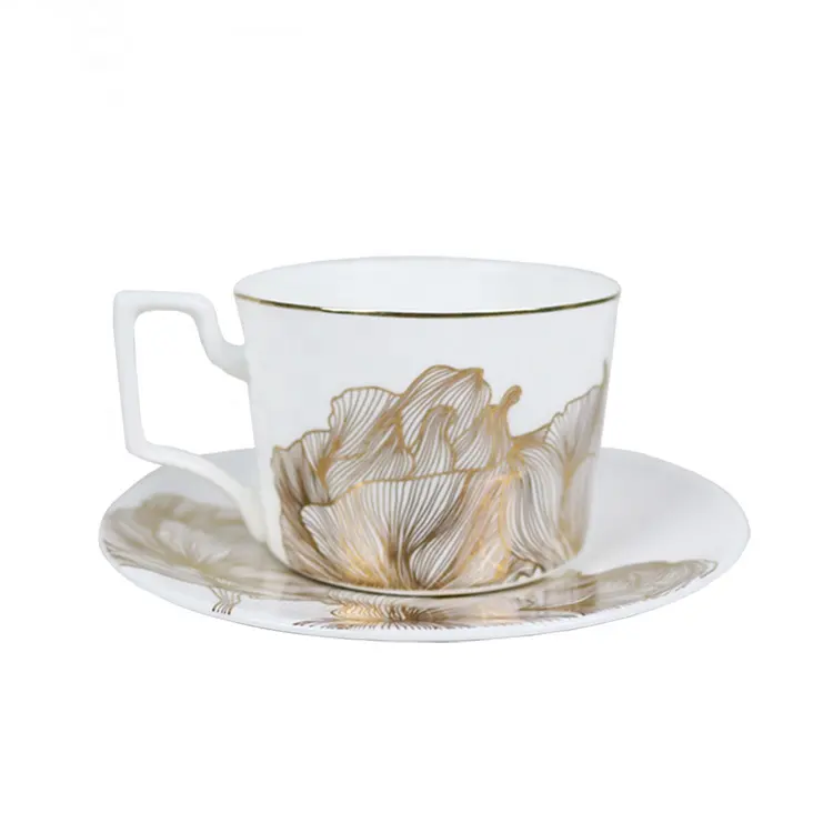 New Gold Flower Design Hot Sales Wholesale Handle Ceramic Tea Cups and Saucers Luxury Porcelain Coffee Sets