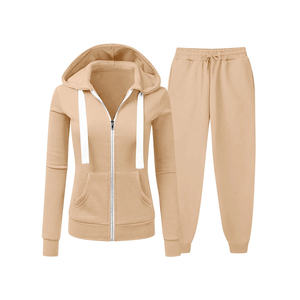 Conjunto deportivo cálido de invierno para mujer con sudadera con capucha forrada de sherpa y pantalones térmicos para clima frío, comodidad en interiores y exteriores - Product Image 1