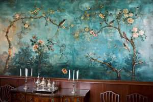 Papier peint mural floral et oiseaux effet vieilli, fond turquoise vieilli avec oiseaux exotiques et fleurs pour la décoration de salle à manger et de salon - Product Image 2