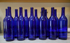 Bouteille de vin antique en verre 25oz, de 750ml, à fond plat, en verre rond, avec liège, souple, de couleur bleu - Product Image 5