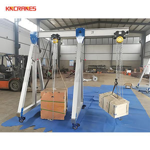 Grúa pórtico portátil de aluminio ligera y ajustable en altura, con ruedas, de 1 y 2 toneladas - Product Image 4