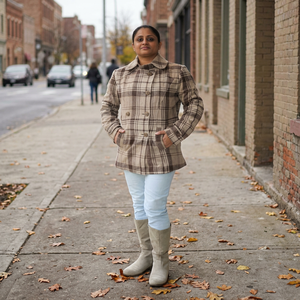 Conjunto de abrigo de lana inteligente y cálido para mamá y niño Ropa de invierno rellena de plumón de lana reciclada Estilo de moda para niñas - Product Image 1