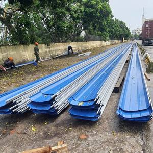 อาคารพาณิชย์แผ่นโลหะลูกฟูกความกว้าง1000-1220มม. แผ่นมุงหลังคาเวียดนามมีความทนทานสูงสำหรับบ้านที่พักอาศัย - Product Image 2