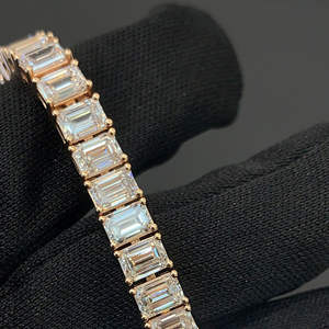 Brazaletes de Diamantes Naturales con Corte Esmeralda de Oro de Lujo y Calidad Premium para Compromisos Nupciales y Regalos, Alta Pureza, de la India - Product Image 4