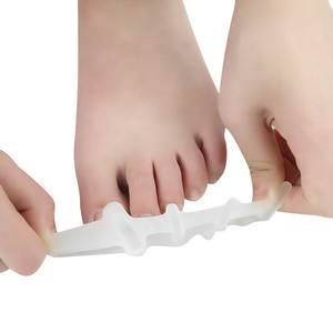 Séparateur de gel réglable pour adulte Hallux Valgus Corrector Day Night pour gros orteil Matériau SEBS pour une pression de pied confortable - Product Image 3