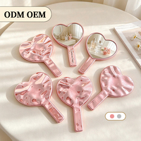 Cermin Rias Genggam Berlapis Elektroplating Bentuk Hati Logo Kustom Cermin Kosmetik Genggam Bentuk Hati Portabel untuk Wanita dan Remaja Putri 6PCS 1Set