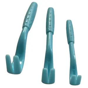 Puce dissolvant crochet <span class=keywords><strong>tique</strong></span> pince à épiler <span class=keywords><strong>tique</strong></span> <span class=keywords><strong>tique</strong></span> tirer animal de compagnie chat chien <span class=keywords><strong>tique</strong></span> outil acariens pour animaux de compagnie extracteur de puces fournitures pour animaux de compagnie - Product Image 1