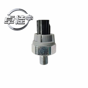 เซ็นเซอร์วัดแรงดันน้ำมันเครื่อง Zj รุ่น 83530-60020 แบบเกลียว สำหรับรถยนต์ฮอนด้า โตโยต้า ลี่ฟาน และกีลี่ - Product Image 1