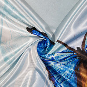 Taie d'oreiller en soie de glace d'été cool avec couverture imprimée de dessin animé lavable à motif géométrique pour dortoirs d'étudiants <span class=keywords><strong>et</strong></span> usage domestique - Product Image 6