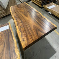 Nouveau design de table en bois massif étanche à l'humidité personnalisable par l'usine