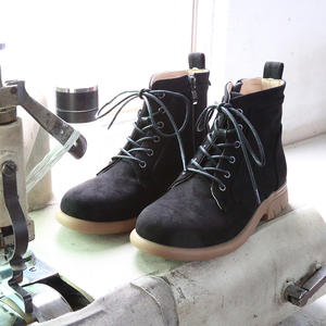 Bottes en daim souple pour femmes, noires, rétro, à fermeture éclair à la cheville, talon épais, confortables, respirantes, chaussures de loisirs printemps automne hiver, grandes tailles 41 42 - Product Image 2