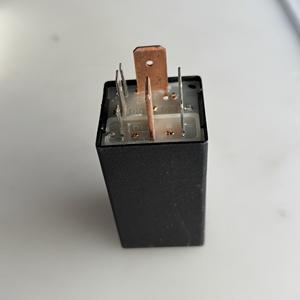 グロープラグリレー<span class=keywords><strong>Vw</strong></span>ゴルフジェッタECU用,191911261C 191911261A 171911261 - Product Image 1