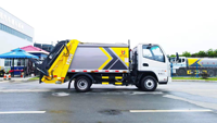Prix usine KAMA 4.5 CBM compacteur camion à ordures camion moyen pratique chine de haute qualité