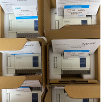PLC Xinje XC3-32R-E, 32DI/DO, Salida de Relé, AC220V, Comunicación MODBUS, Soporte RTC, Automatización de Fábrica/Control de Máquinas, Memoria Flash