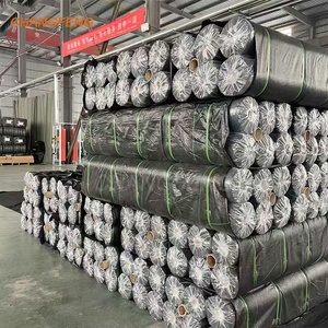 Tissu de paysage de tapis de mauvaises herbes en plastique <span class=keywords><strong>anti</strong></span>-UV pour pépinière de <span class=keywords><strong>jardin</strong></span> agricole à usage intensif et durable pour serre agricole - Product Image 4
