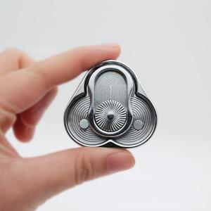 Fidget Slider en métal, Push Card, Fidget Clicker, Jouets anti-stress pour adultes, Soulagement du stress, de l'anxiété et du TDAH, Cadeau pour petit ami - Product Image 4