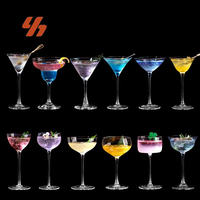 Set Gelas Koktail Kristal Bening Tiup Tangan dengan Logo Kustom Grosir untuk Martini Coupe Highball Bar Restoran Pesta Pernikahan