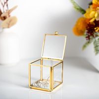 Yinliang Kleine Glasbox Verzierte Schmuckschatulle für Ringe und Ohrringe Dekorative Aufbewahrungsbox Hochzeits- und Geburtstagsgeschenk (Gold)