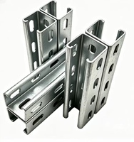 Supports de montage en acier prégalvanisé en forme de C avec doubles trous fendus, profilés en C dos à dos