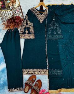 Robes pour femmes Costume droit en rayonne et coton avec Dupatta pour vêtements de fête de l'exportateur et du fabricant indiens - Product Image 5