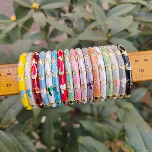 กำไลข้อมือสไตล์วินเทจสำหรับผู้หญิง ขอ<span class=keywords><strong>ง</strong></span>ขวัญวันครบรอบ ลายเคลือบสีแบบคลอซอนน์ ลายดอกไม้เคลือบน้ำ<span class=keywords><strong>มั</strong></span>น ประดับเพชรซิรคอนวิบวับ - Product Image 2
