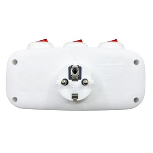 เต้ารับติดผนังกระจกนิรภัยคุณภาพสูง ได้รับการรับรองมาตรฐาน CE ROHS แบบยุโรปคู่ พร้อมปลั๊ก 3 ช่องมาตรฐาน EU - Product Image 3