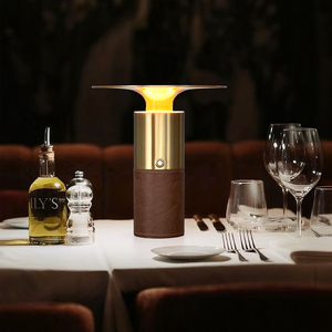 2700K Классический стиль кожаная Беспроводная Настольная лампа с батарейным питанием для гостиной для ресторанов перезаряжаемый Настольный светильник - Product Image 3