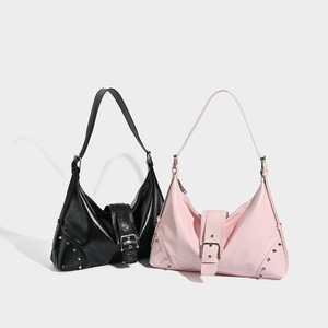 Sac hobo pour femme, grande capacité, sac à bandoulière en cuir PU avec fermeture à boucle, mode noir rose toutes saisons - Product Image 1