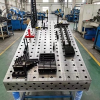 Plateforme de soudage 3D flexible et résistante à l'usure, ensemble de gabarits de charge lourde pour le positionnement de soudage dans la transformation des machines
