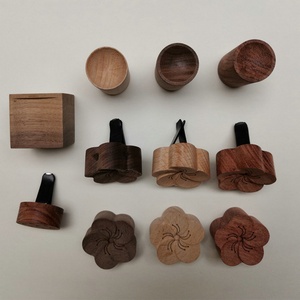 X106 Pièces de bois DIY, matériaux faits à la main, pièces de bois peintes à la main, décoration en bois, planches de bois, forme circulaire, étoile, dessin animé - Product Image 6