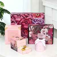 Boîte d'expédition pliable en carton ondulé de haute qualité pour vêtements et articles vestimentaires