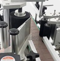 Machine d'étiquetage entièrement automatique horizontale pour bouteilles rondes, conteneurs, bocaux et baumes à lèvres