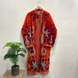Chaqueta Larga de Terciopelo Naranja para Mujer, Estilo Bohemio Étnico, con Bordado Floral, Cuello Alto y Mangas Largas, para Invierno - Product Image 1