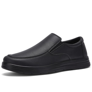 Zapatos de Chef Ligeros, Antimicrobianos y Resistentes al Aceite para Hombre, Color Negro, Casuales, para Uso Diario, de Cuero Sintético, Otoño 2026 - Product Image 2