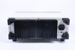 Le générateur de signaux à fréquence variable de Chine alimente le simulateur de vibrations. - Product Image 4