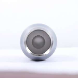 Bouteille d'eau isotherme Yongkang avec poignée en bambou, en acier inoxydable 304, durable, portable, pour usage extérieur, avec petite gourde - Product Image 3