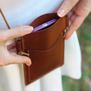 Pochette <span class=keywords><strong>mobile</strong></span> étanche de haute qualité étui de télé<span class=keywords><strong>phone</strong></span> mince moderne cadeaux portables sangle de télé<span class=keywords><strong>phone</strong></span> bandoulière - Product Image 3