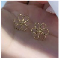 Pendientes de Oro Sólido 18K AU750 con Diseño de Girasol Tejido, Corte Láser, Abalorios Huecos Florales, Pendientes Finos de Oro para Mujer al por Mayor