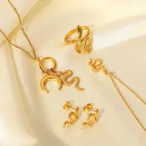 Vàng Curb Chain Biểu Tượng Tùy Chỉnh Rắn Pattern Designer Jewelry Womens Mạ Vàng Thép Không Gỉ Vòng Cổ Earing Nhẫn Trang Sức Set