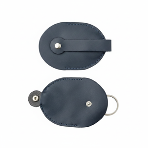 Portachiavi in Pelle Blu con Anello in Metallo e Chiusura a Scatto - Product Image 2