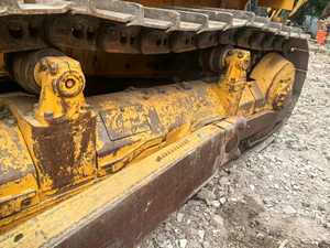 Bulldozer d'occasion Shantui SD32 sur chenilles, modèle 2020, moteur Cummins, puissance 257 kW, excellentes performances, prix avantageux - Product Image 6