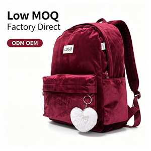 Zaino Trendy in Velluto Bordeaux per Ragazze con Chiusura a Cerniera, <span class=keywords><strong>Borsa</strong></span> Scolastica Retrò Preppy e Portachiavi con Pom-Pom a Cuore - Product Image 3
