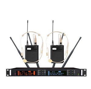 ไมโครโฟนไร้สาย UHF ระ<span class=keywords><strong>ด</strong></span>ับมืออาชีพ SKM5000 หน้าจอสีน้ำเงิน True Diversity 2 ช่องสัญญาณ แบบมือถือโลหะ สำหรับการแสดงบนเวที/ร้องเพลง/<span class=keywords><strong>คาราโอเกะ</strong></span> - Product Image 4