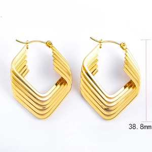 Pendientes geométricos gruesos de acero inoxidable para mujer, aretes minimalistas con personalidad, joyería de moda que nunca se desvanece - Product Image 4